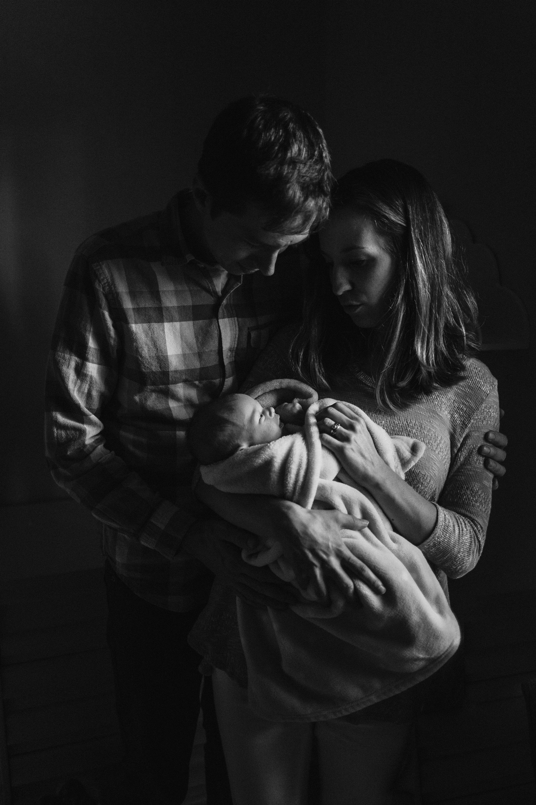 marquette michigan upper peninsula newborn infant maternity family photographer