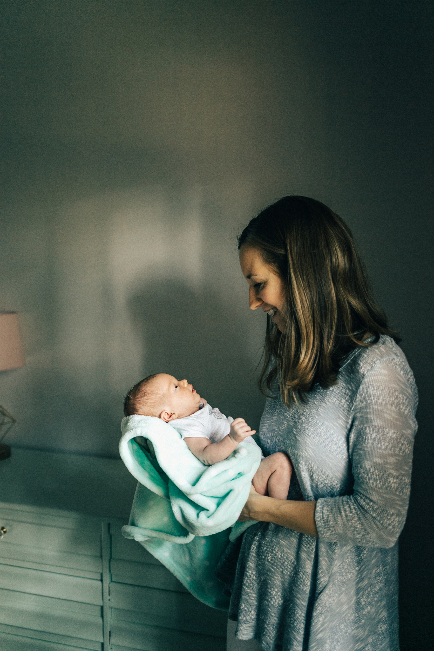 marquette michigan upper peninsula newborn infant maternity family photographer