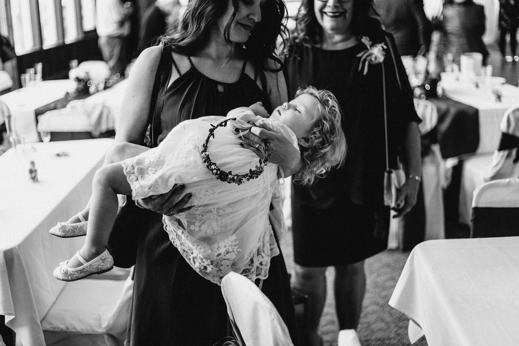 carp river gardens Marquette Michigan wedding photographer